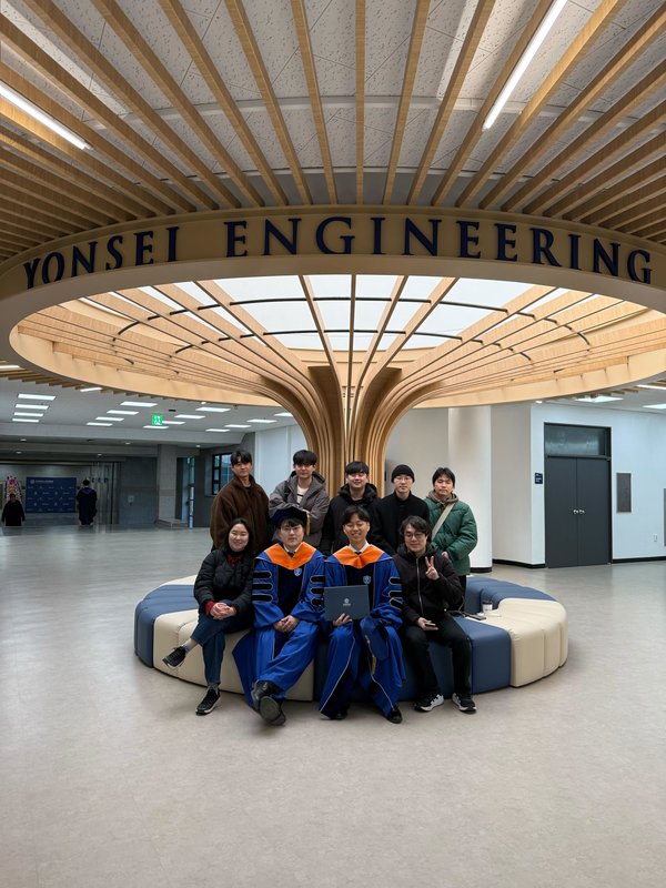 Graduation day at Yonsei Engineering