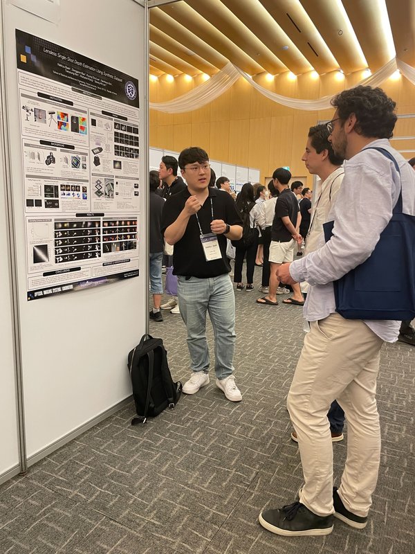 Nakkyu Baek's poster at CLEO Pacific Rim 2024