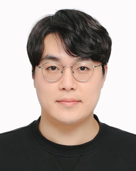 Hyeonyong Lee
